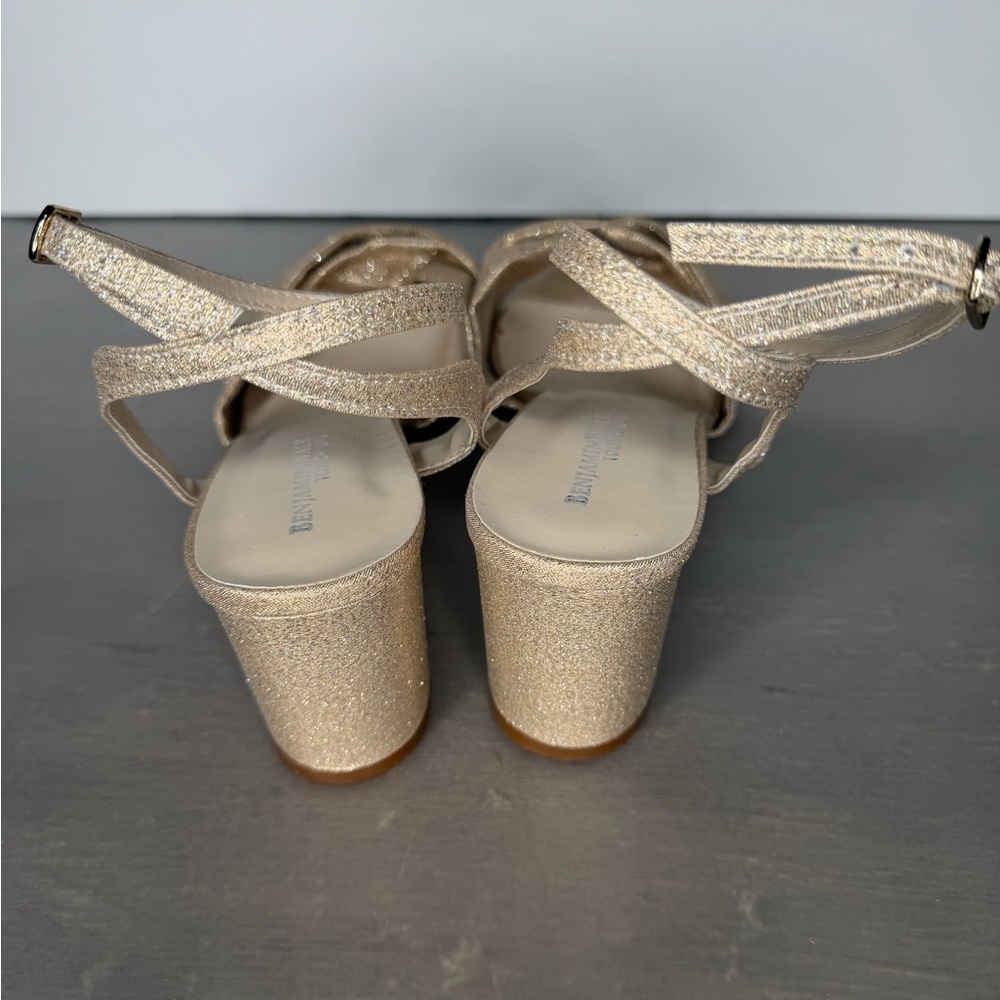 Touch Ups Benjamin Walk Champagne Sparkle Sandals Sling Back Open Toe Sz 10.5 - Picture 5 of 11